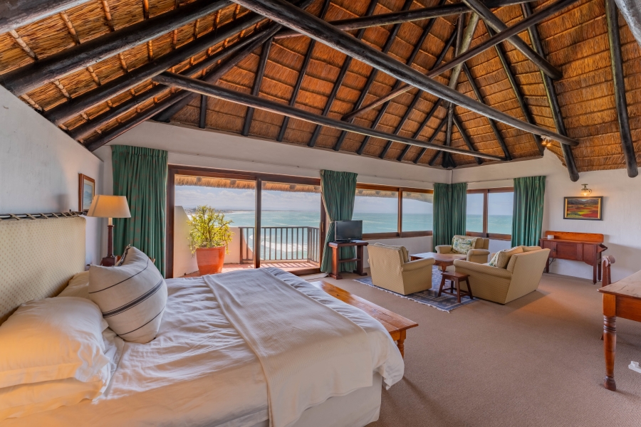 5 Bedroom Property for Sale in St Francis Bay Village Eastern Cape